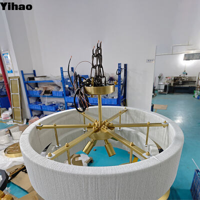 Чистый ручной работы латунный корпус роскошный люстра с тканевой тенью для гостиной и отеля